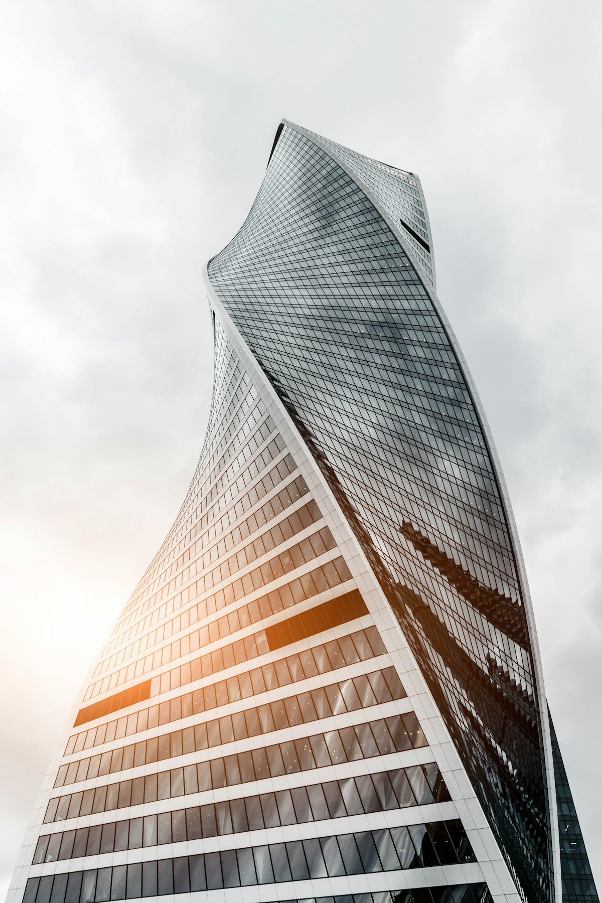 Glass high-rise in the Naco district